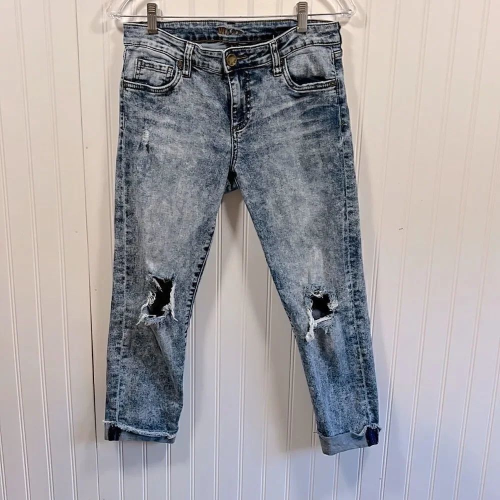 Kut from the Kloth acid wash mid rise cropped jeans
